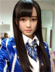 《欧美亚洲中文国产制服》
